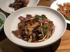 老头儿拿手炒腰花-老头儿油爆虾(金鹰世界店)
