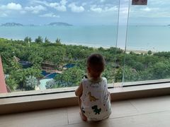 -三亚湾海居铂尔曼度假酒店