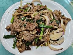 -东北四季饺子王(华山路店)