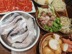 -黔有有贵州酸汤夺夺粉火锅(五味十字店)