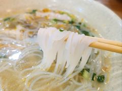 -华姐鸡粉(教育路店)