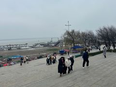 -巴陵广场