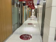 -雅悦齿科(顾村公园店)