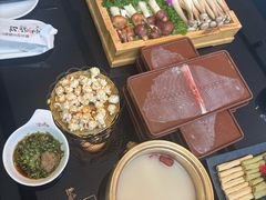 -慢丽江·云南野生菌土鸡锅(西山店)