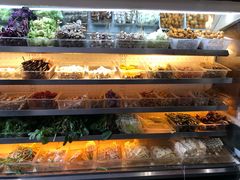 -万记麻辣烫国展总店