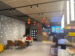 -麦当劳(南京路2店)