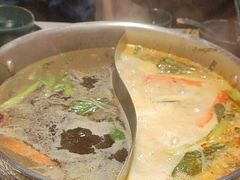 -椰子湾·海南火锅·糟粕醋·椰子鸡(正大广场店)