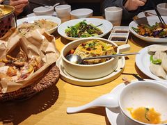 -关东小磨东北菜(上海长风大悦城店)