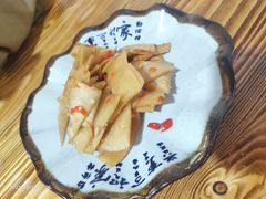 爽口萝卜皮-小球滚滚湘菜馆·烤鱼·口味虾(太平街店)