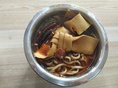 -鹍记特色牛杂面