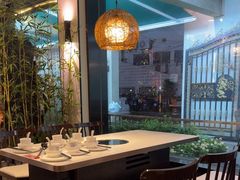 -德林酸菜鱼火锅(南丹店)