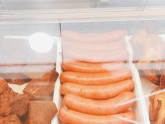 -冷记卤品(鲁磨路店)