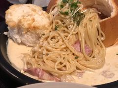 面包奶油意面-机器人火炉披萨