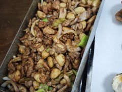 -1910老鲁味海鲜·戳子肉·青岛菜(金沙滩店)