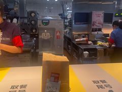 -麦当劳(深圳北站高铁店)