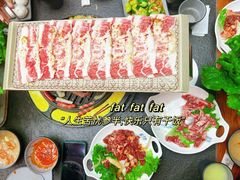 -七甲山烤肉(长白山奇石山珍根艺一条街店)