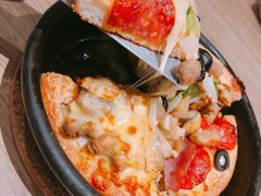 -必胜客(新中纬店)