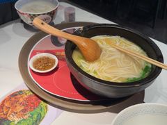 -妈妈故事米线(市府恒隆店)