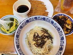 -君东记本帮面馆(天钥桥路店)