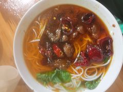 辣子鸡-越洋肖氏老米线(杨家坪店)