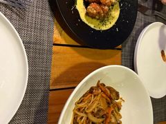 -MONICH牛排融合餐厅(和义大道购物中心店)