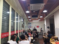 大堂-没牙伯花生汤店(老药洲店)