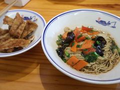 -天天鲜面馆(衡山路店)