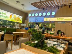 -百春原湖南牛肉粉(百联世纪店)