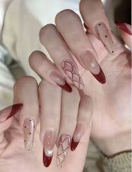 -睫毛弯弯·美甲美睫