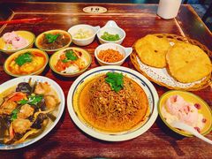 -蓝田九大碗民俗食府(蓝田店)