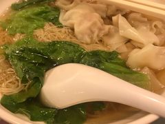 -大食代美食广场(上海中心店)