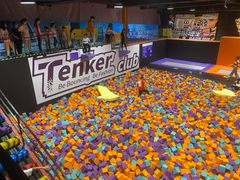 -Tenker Club弹刻极限主题公园 · 蹦床 · 团建 · 生日派对(大关店)