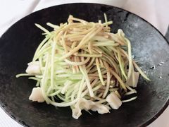 丝瓜捞扇贝-YUNHE秐合· 雅致浙宴(西溪店)