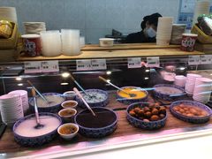 -来必堡(娄山关路店)