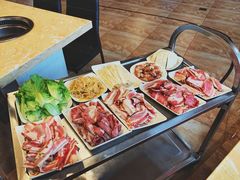 牛五花-东北烤肉(钟鼎名悦店)