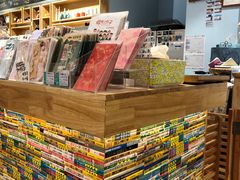 -猫的天空之城概念书店(印象城购物中心店)