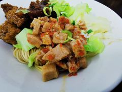 辣肉拌面-陀块头面馆(梅岭南路店)
