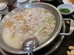 -老来福·非遗酸汤兔(凯旋路店)