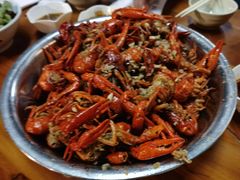 -琥珀老六龙虾(四里河店)