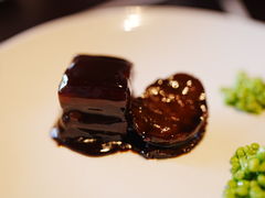 鲍鱼红烧肉-杭州西子湖四季酒店·金沙厅