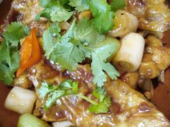 啫啫姜葱鱼头煲-尚一汤·粤菜海鲜(环球港店)