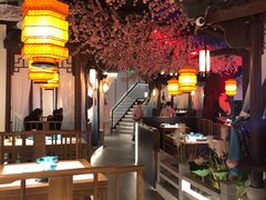 大堂-荷塘秋月·本帮江浙菜(国权路店)