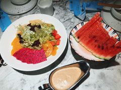 蔬菜沙拉-悦海·家宴·冰花皮皮虾大锅贴(宝龙店)
