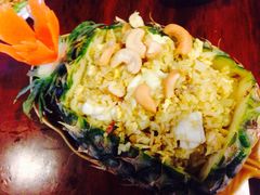 -Dang restaurant (patong phuket)