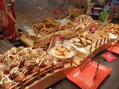 -四海一家自助餐(益田假日广场店)