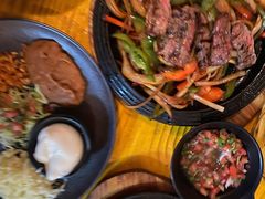 -Pistolera Mexican Cantina女枪手墨西哥餐厅(碧云路店)