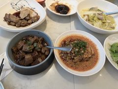 -泓历皇朝酒店(东亭店)