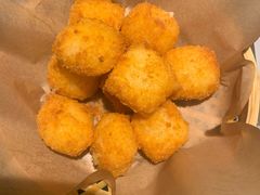 -江边城外烤全鱼(世茂广场店)