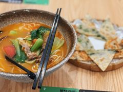 -蒙自源米线大王(江南西路店)