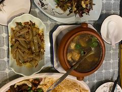 -小厨子私房菜·云南美食店
